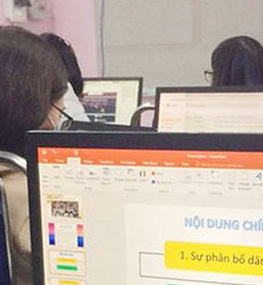 Phòng tránh dịch corona, nhiều trường tổ chức học trực tuyến